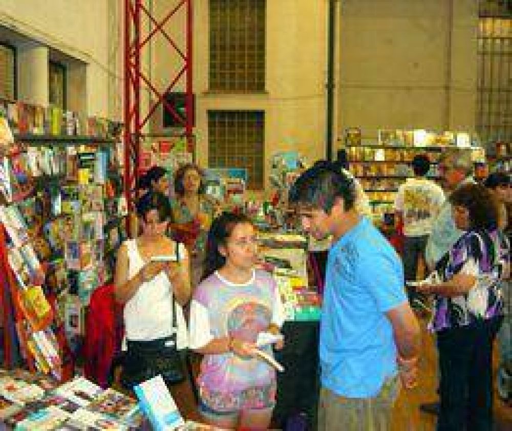 La Feria del Libro baj� el tel�n  