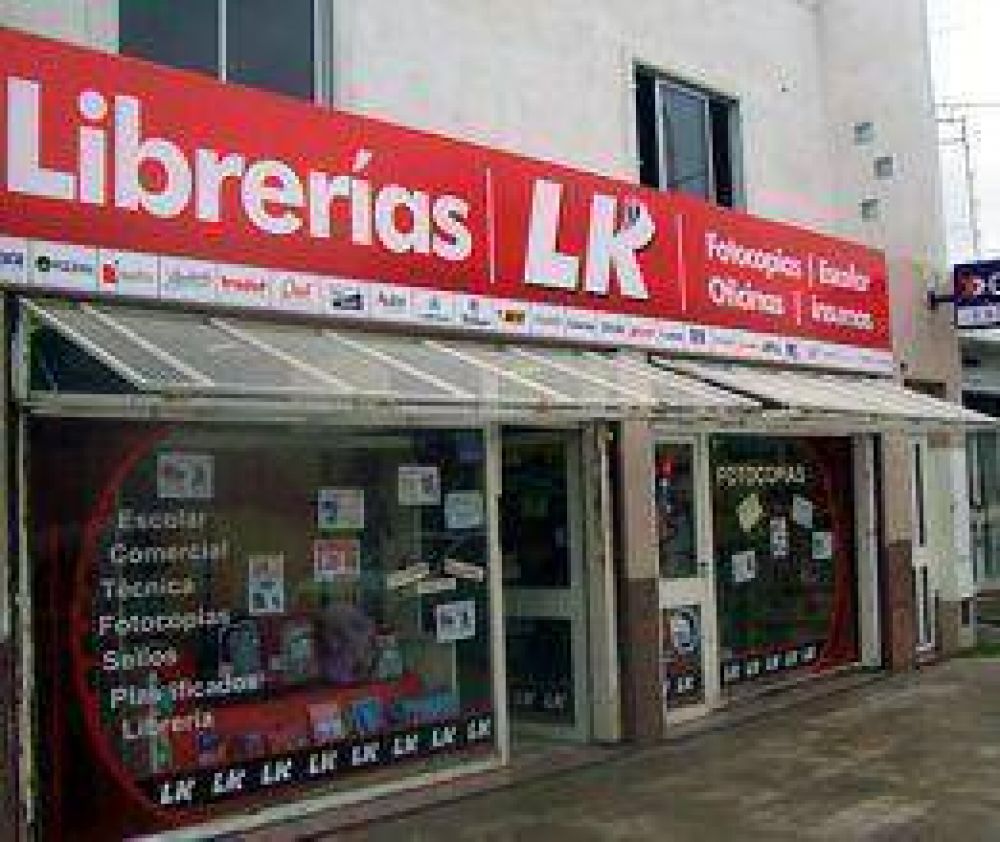 Asaltaron una librer�a por los techos  