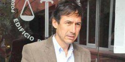 Naidenoff: Insfr�n resign� $900 millones para Formosa