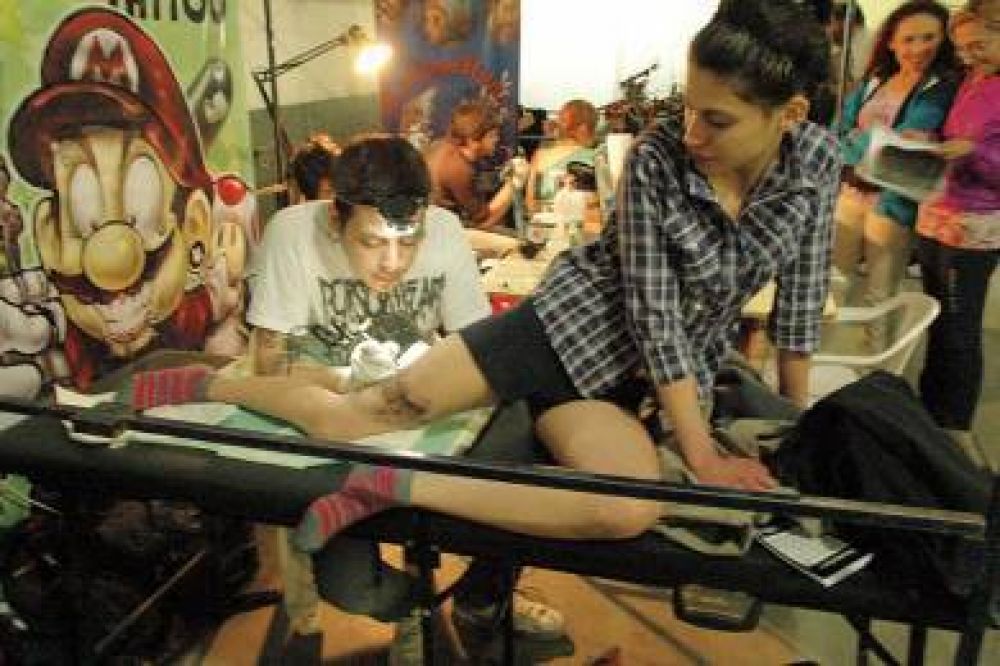 Finaliz� la primera Convenci�n de Tattoo �Comodoro INK�