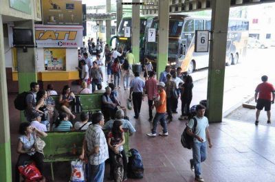El recambio tur�stico se extiende hasta hoy en la capital correntina