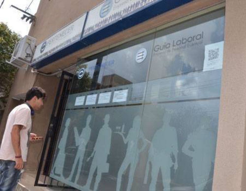 Operarios para f�bricas, lo que m�s demanda el mercado laboral