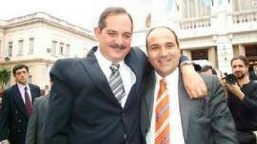 Para el 88% de los tucumanos hay corrupci�n en la gesti�n de Alperovich