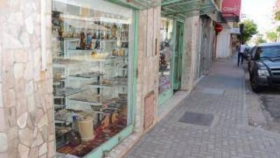 Comerciantes sufrieron las consecuencias del temporal por las obras de remodelaci�n
