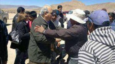 Candidatos del Frente C�vico recorren el norte de Bel�n