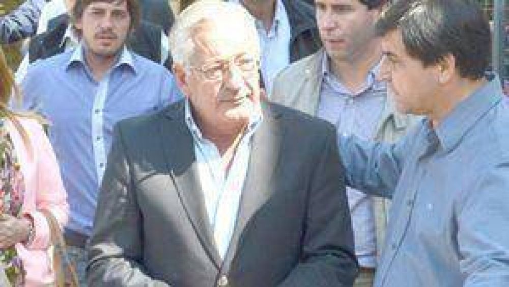 Gobernador Eduardo fellner:�Gioja es un amigo y un hombre de bien�