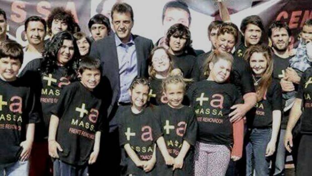 Revuelo en las redes sociales por una pol�mica foto de Massa