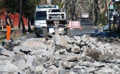 Contin�an las mejoras en la calle Neyer de Beccar