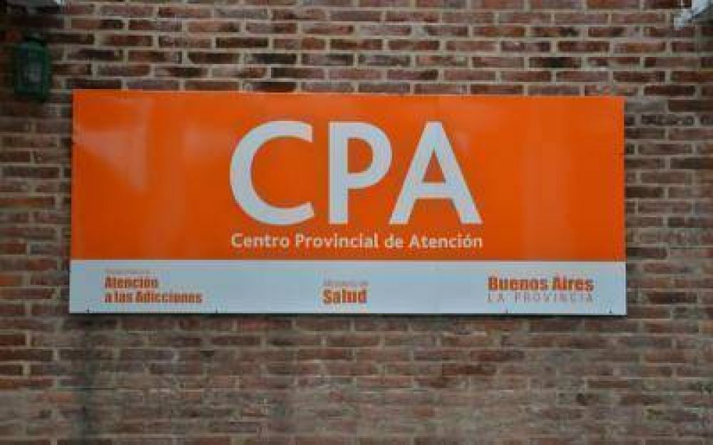 Desalojaron CPA en Z�rate: El Gobierno de Scioli debe 9 meses de alquiler