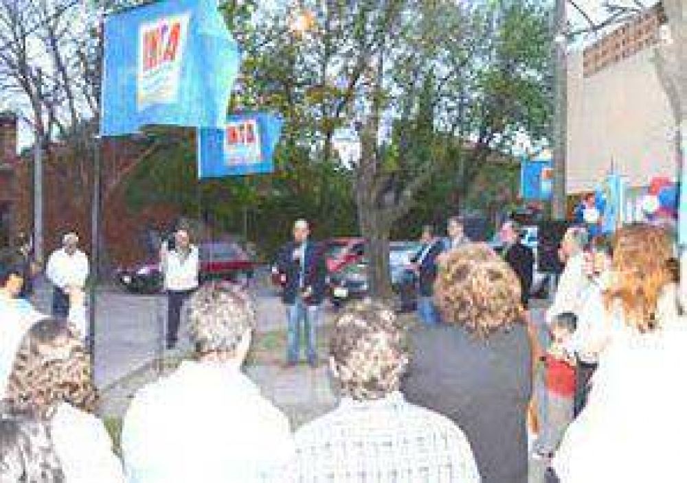 El INTA inaugur� sus nuevas oficinas en Jun�n