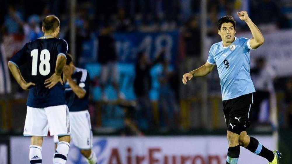 La Seleccin evidenci errores defensivos y cay con Uruguay, que va al Repechaje con Jordania