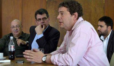 La redistribuci�n de recursos fue el tema central de la Mesa Vitivin�cola Provincial