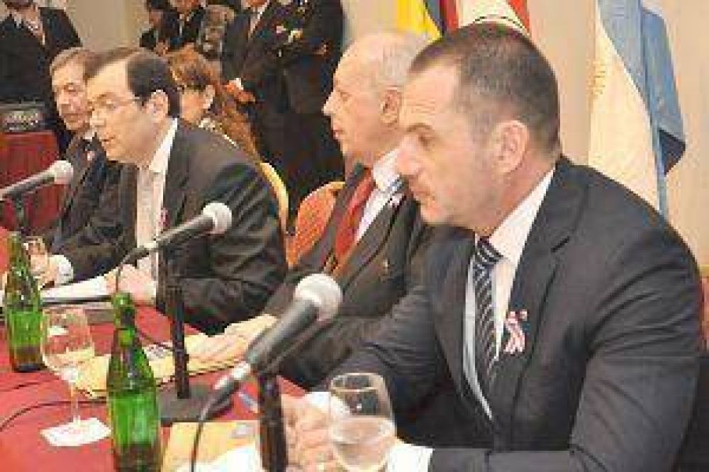 Zamora encabez� la reuni�n internacional sobre Patrimonio Cultural Inmaterial