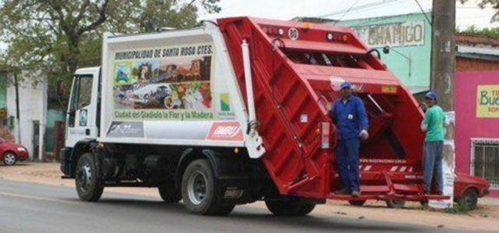  Santa Rosa ya puso en funcionamiento el primer cami�n recolector de residuos