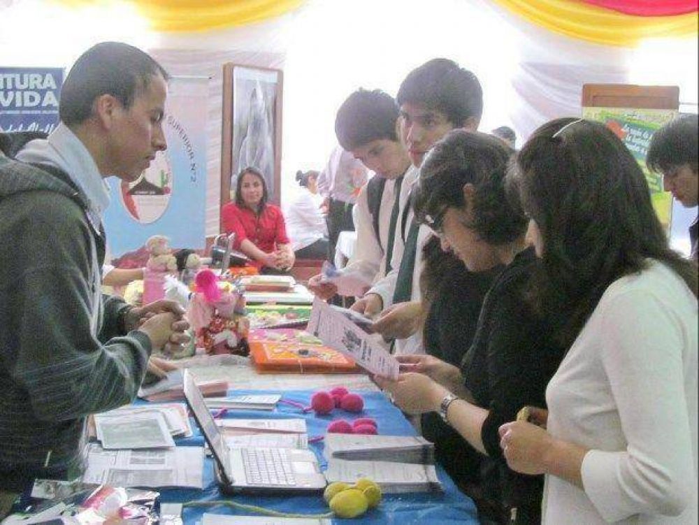 Exponen oferta educativa de nivel terciario en Jujuy