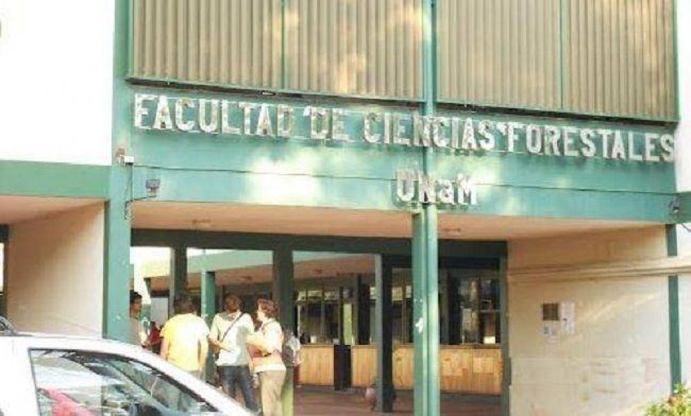Unos 20 estudiantes de Eldorado, heridos en un accidente en Corrientes