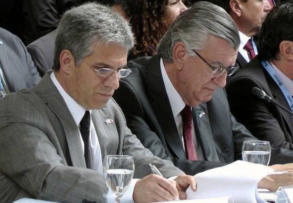 Poggi se comunic� nuevamente con el vicegobernador de San Juan