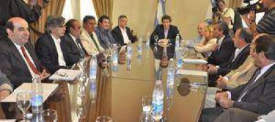 U�ac convoc� al gabinete a seguir cumpliendo su labor 