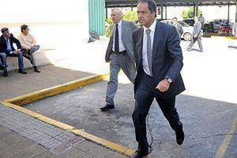 Scioli coordin� con Abal Medina c�mo ser�n los actos de lealtad al Gobierno