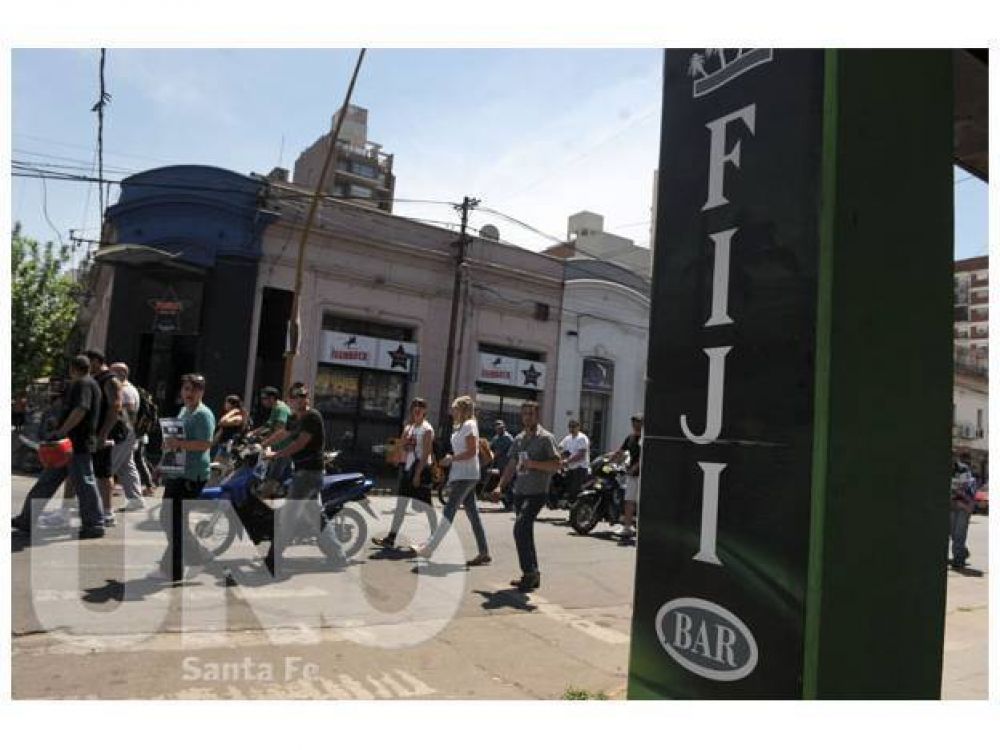 Ordenan la captura de los tres jefes de la barrabrava de Col�n