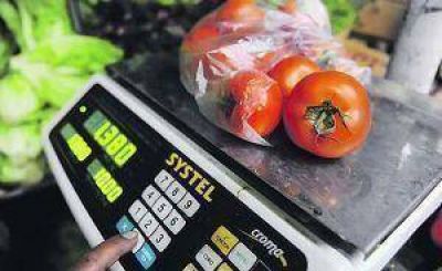 El kilo de tomate se vende desde 25 pesos en Santiago del Estero