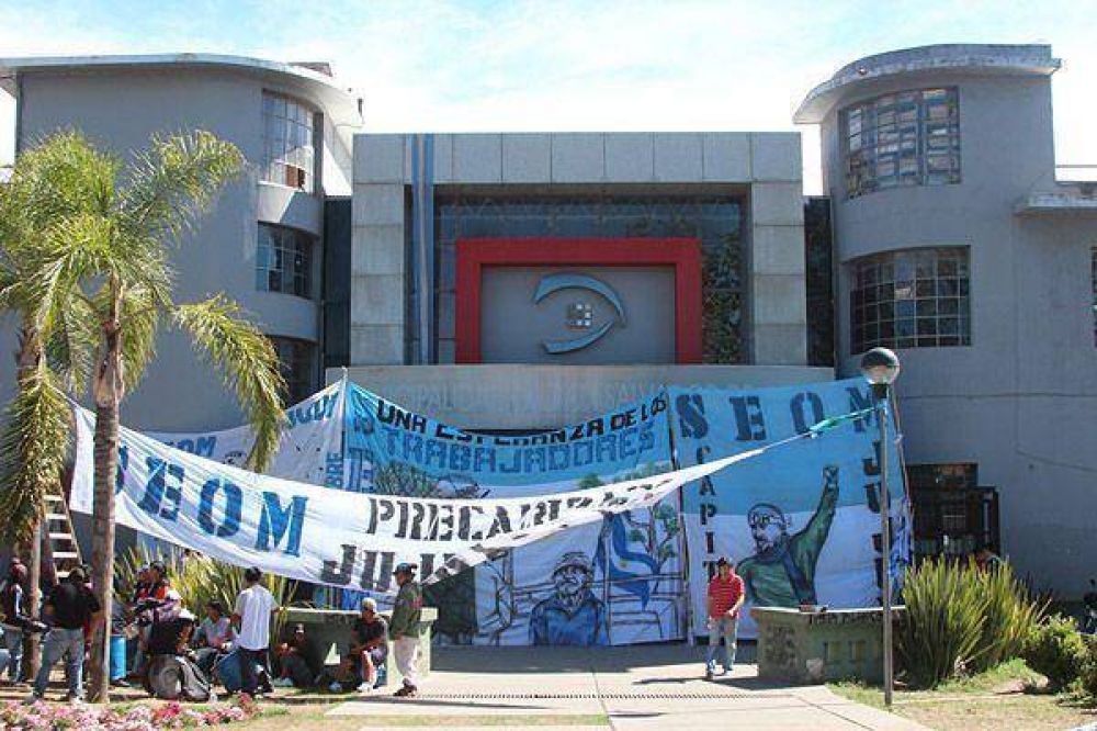 Paro del SEOM contra la precarizaci�n y por una ley de coparticipaci�n