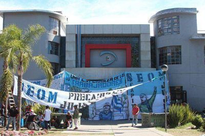 Paro del SEOM contra la precarizaci�n y por una ley de coparticipaci�n