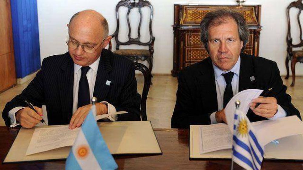 Uruguay contest a Argentina y ratific autorizacin a UPM	 