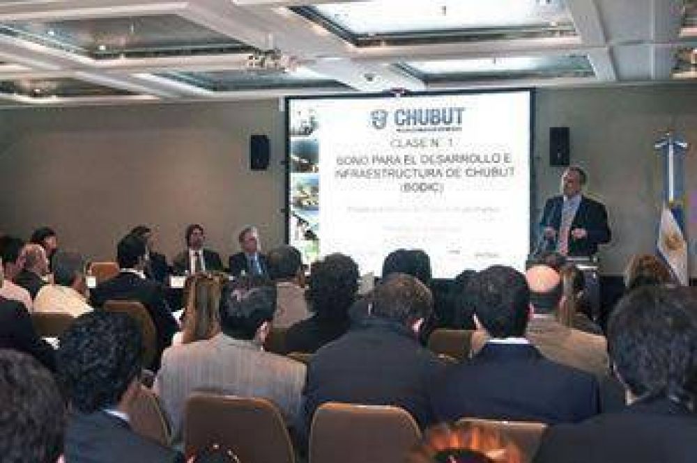 BUZZI: "EL GOBIERNO CUMPLIR� LO FIRMADO EN EL ACTA CUERDO"