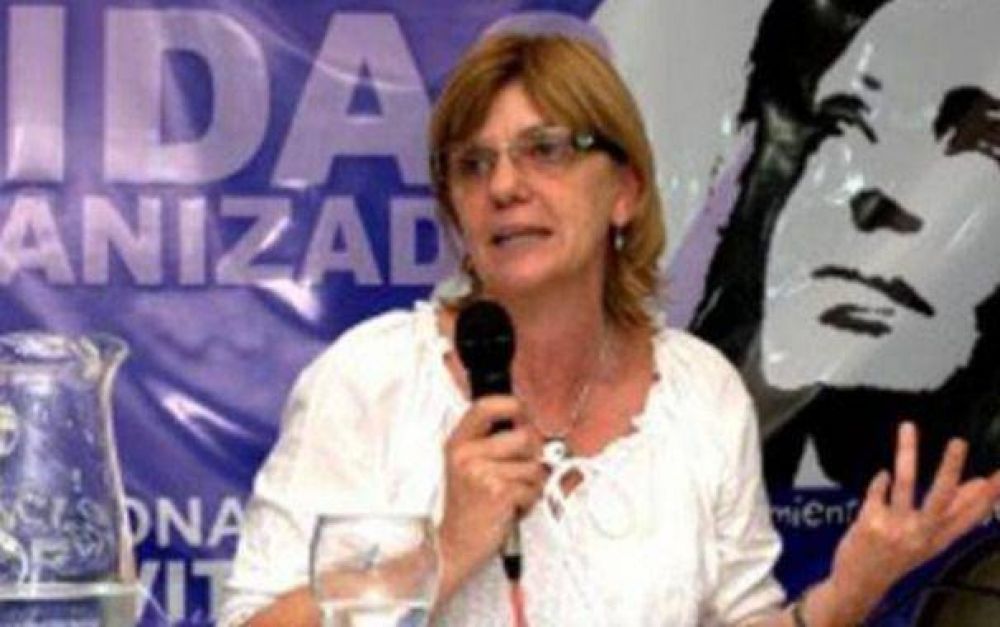Miramar: Adela Segarra de campaa en tierras massistas