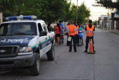 Qu� papeles debe llevar un conductor y cu�ndo pueden acarrearle el auto o la moto