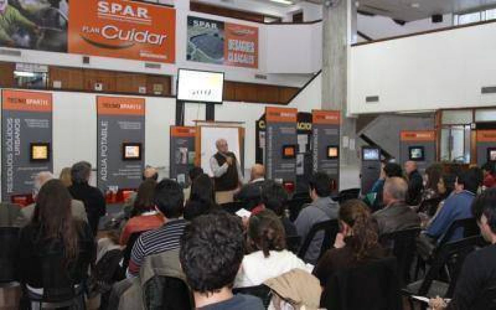 Alberti: Se inaugur� Tecnospar, muestra informativa sobre el cuidado del agua