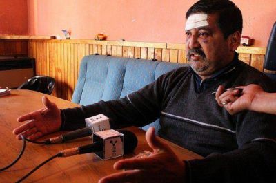 Municipio entrega subsidio a remisero agredido
