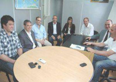 Traverso encabez� la Jornada Deportiva en el predio de Alvear y Primera Junta