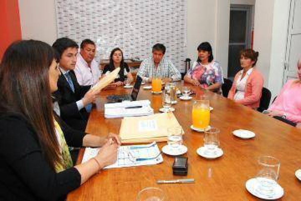 Varias ofertas para construir 30 viviendas