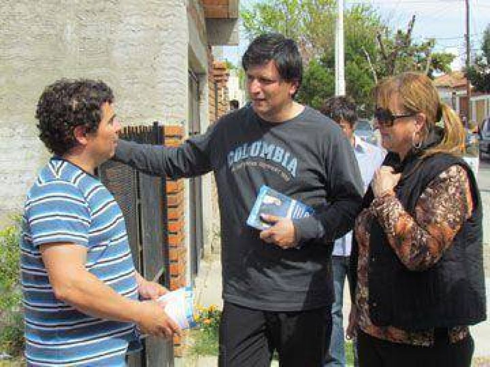 Candidatos del FPV se reunieron con vecinos y organizaciones