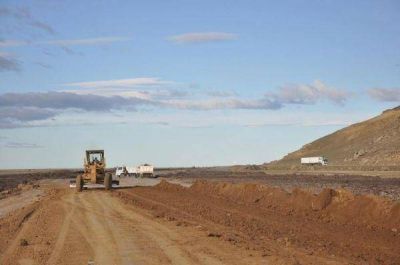 Vialidad Nacional inici� obras b�sicas en la Ruta Complementaria �i�