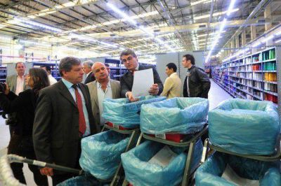 La empresa Suizo Argentina inaugur� su nueva planta de distribuci�n en San Luis