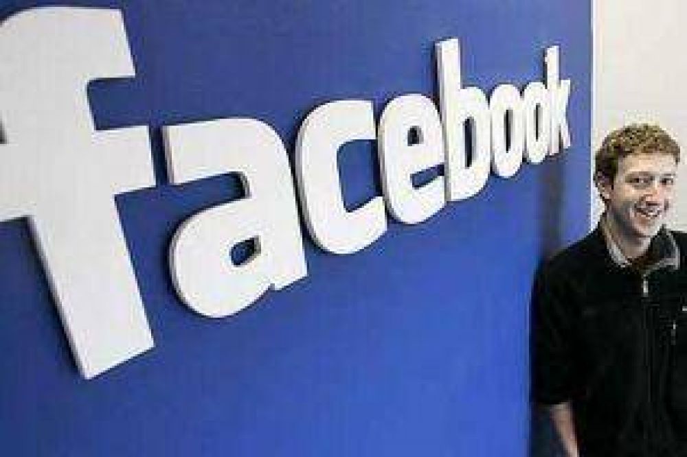 Facebook flexibiliza normas de privacidad para adolescentes