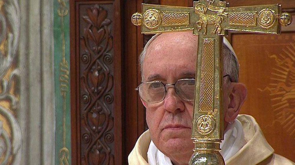 Sacerdote argentino celebrar� misa con el papa Francisco