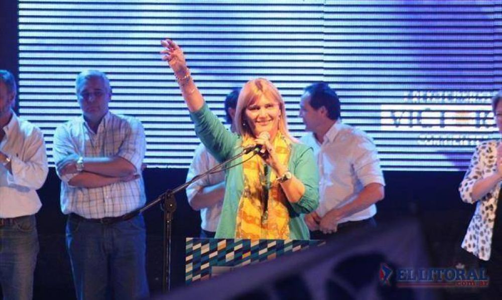Nancy Sand: �Camau perdi� porque hubo traidores en el PJ�