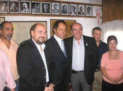 Por protestas de ruralistas y ATE se debi� cambiar el programa anunciado