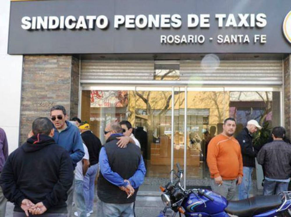 Llaman a conciliaci�n obligatoria para evitar el paro de los taxistas