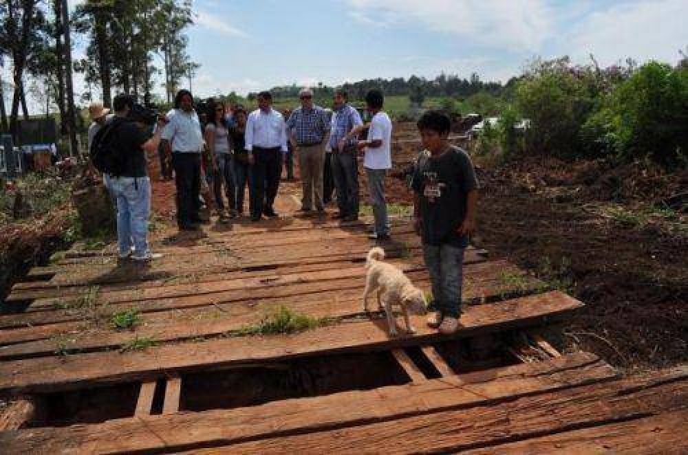 Posadas: construyen un nuevo puente sobre arroyo Estepa 
