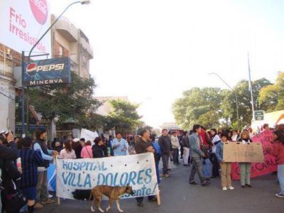 Acusan al Gobierno de tener "sordera"