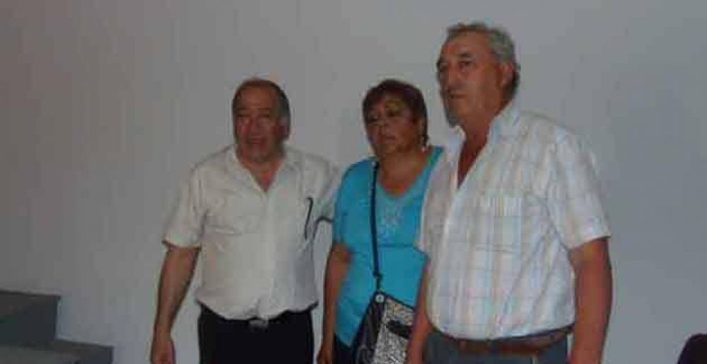Entregan cr�ditos de soluci�n habitacional por 180 mil pesos