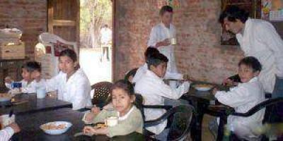 Formosa da de comer al 40% de los alumnos de escuelas