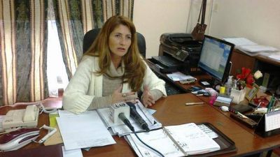 "No existe ninguna norma explicita en la legislaci�n electoral provincial que proh�ba actos oficiales"