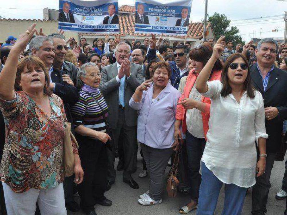 Fervoroso acto por el D�a de la Lealtad Peronista