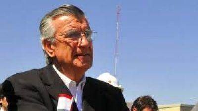 El gobernador despert�